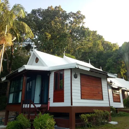 Le Passe-Temps Hotel Tha Lane Bay Exterior photo
